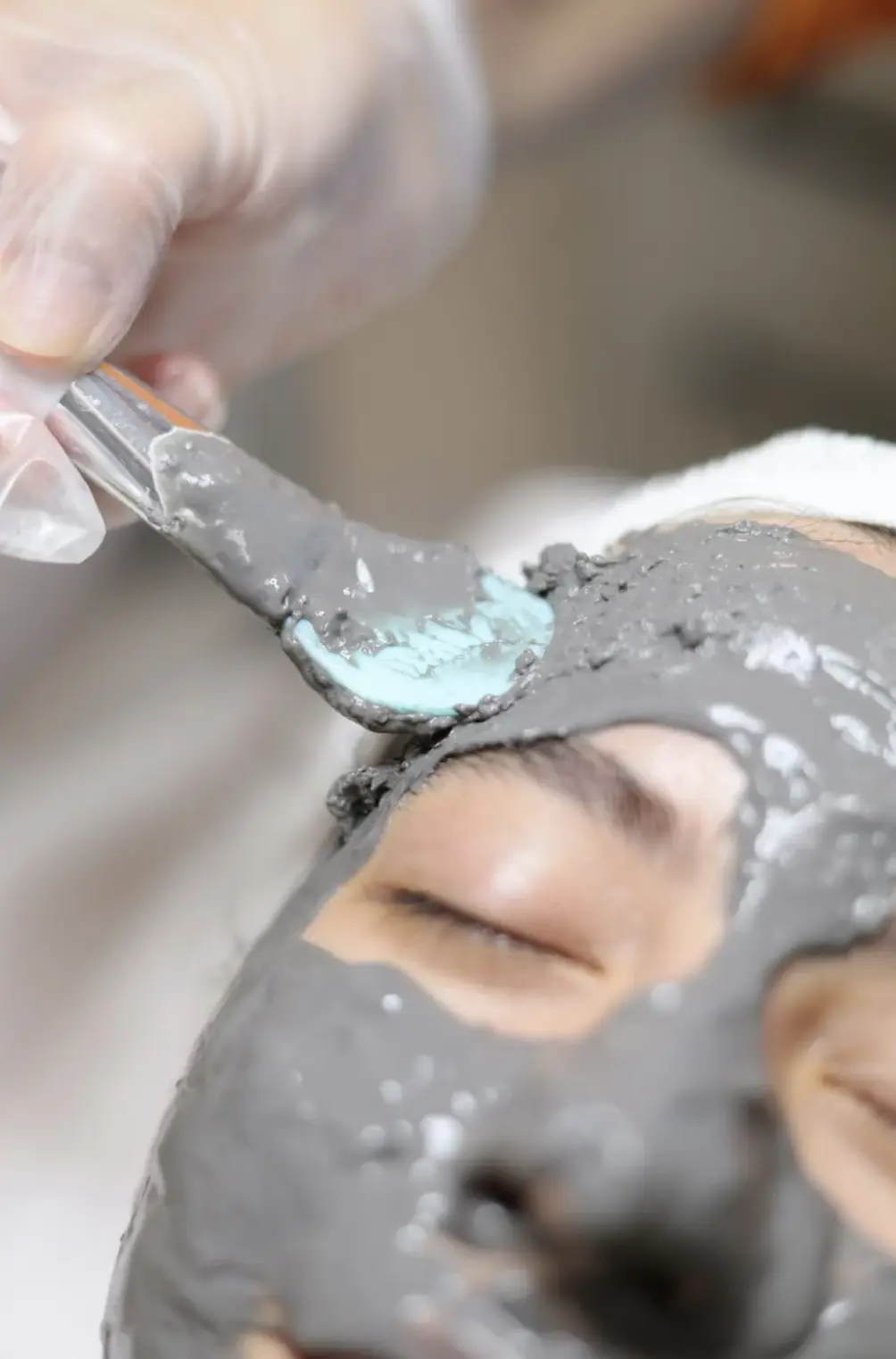 Good Eats Inc | What do dermatologists say about dermaplaning? The Facial Hub Brisbane