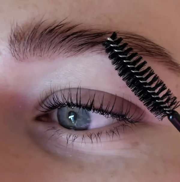 How to clean your eyes when you have eyelash extensions?